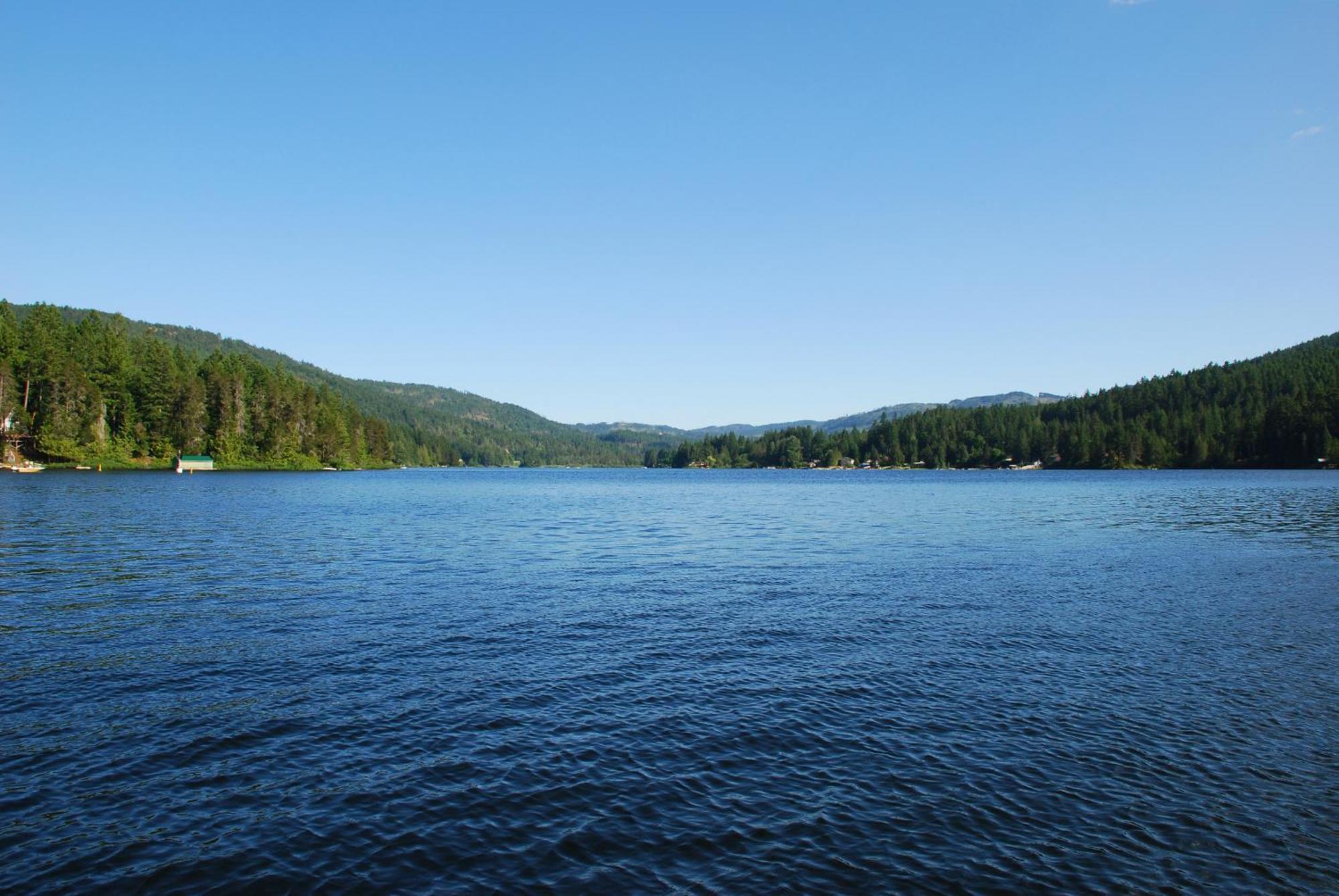 莎尼甘住宿加早餐旅馆 Shawnigan Lake 外观 照片